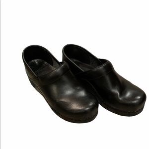 Black Dansko Clogs Size 38
